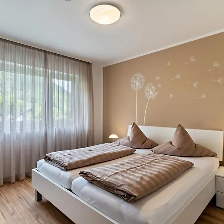 Streck Apartment *